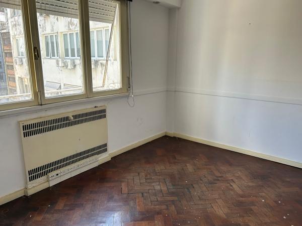 Tribunales - Uruguay 560 - OFICINA EN VENTA / ALQUILER