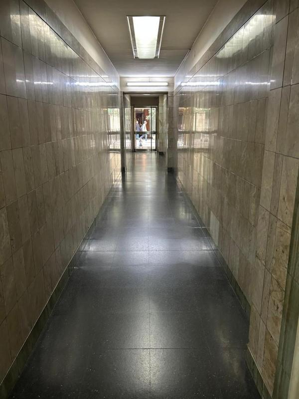 Centro y Microcentro - Sarmiento 640 - OFICINA EN ALQUILER