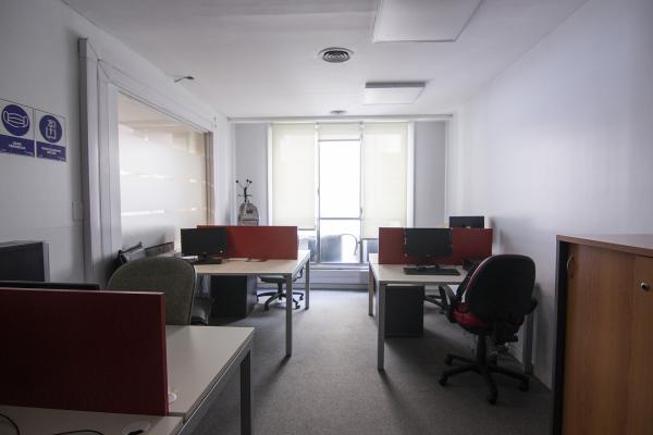 Centro y Microcentro - 25 de Mayo 457 - OFICINA EN VENTA / ALQUILER