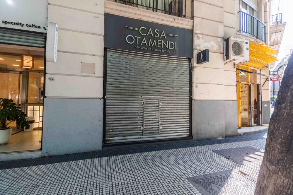 Marcelo T. de Alvear 662, Plaza San Martín